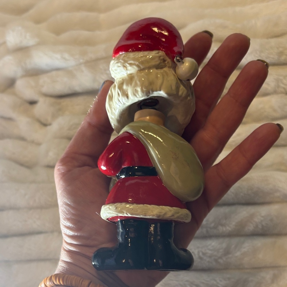 Santa Cookie Plate and Santa Bobble Head EUC - Picture 6 of 6